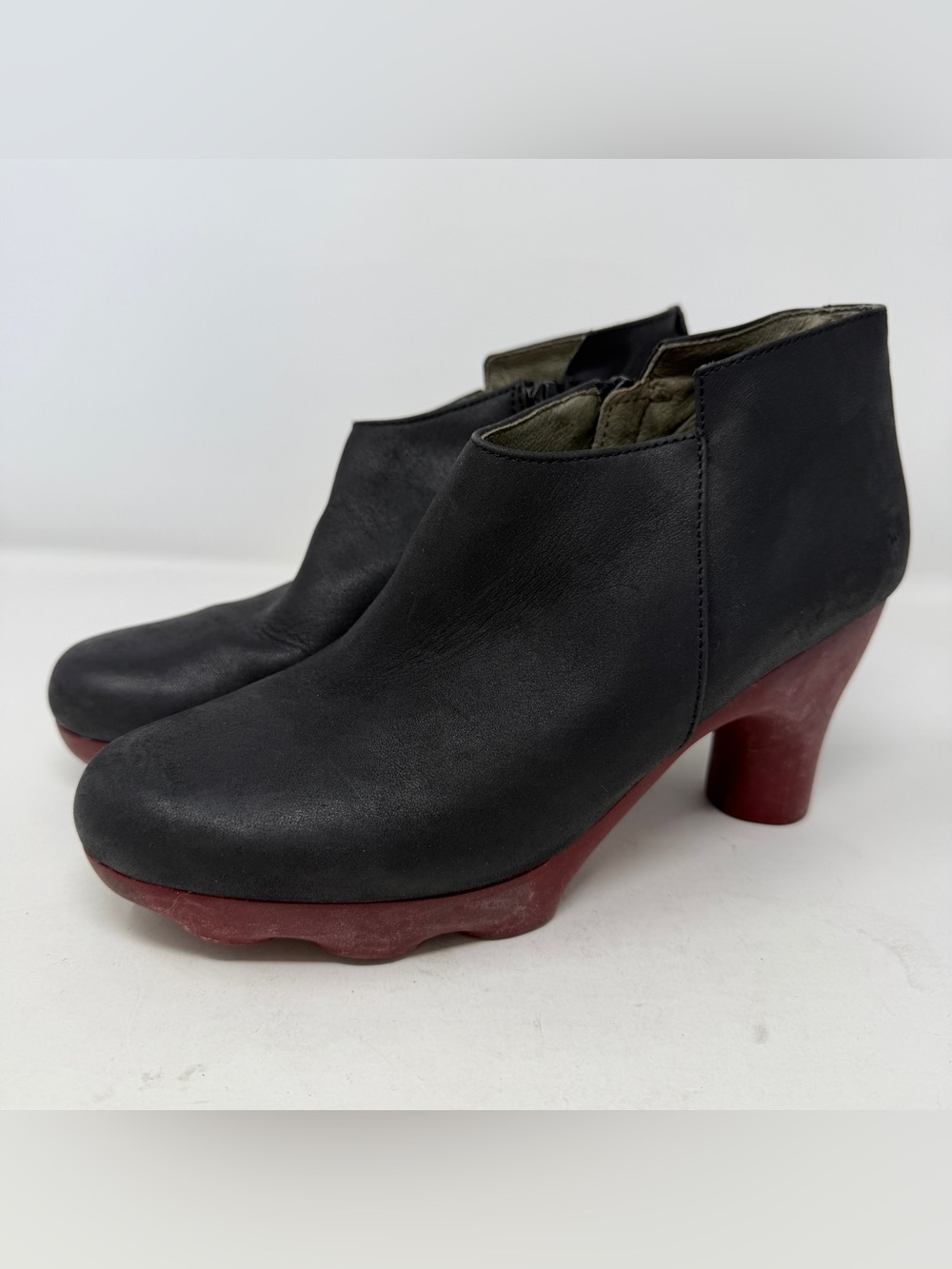 El Naturalista Black Leather Ankle Boots Red Sole Heels EU 38 US 7.5 Casual